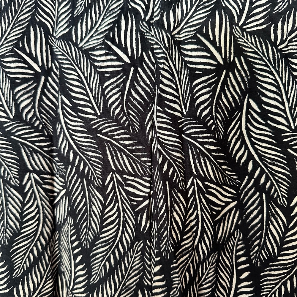 Top - Picture 3 of 5